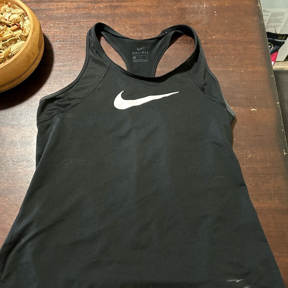 Nike Razor back tank top!